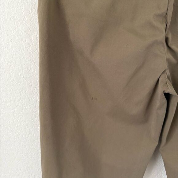 Everlane Slouchy Chino Pant in Green - Size 2 - Picture 8 of 9